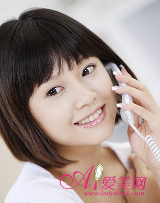  干性皮膚的護(hù)理須知 精選美白保濕護(hù)膚品 