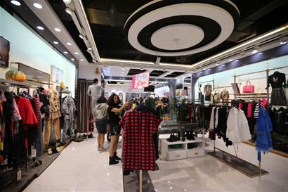 城鐵沿線商家競相掘金 300億打造即墨新商都