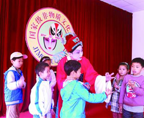 學(xué)生盼學(xué)校愁 集體春游成“春憂”