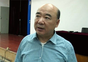 周龍夫婦“互批”到藝術(shù)評(píng)論（一）