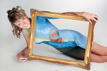 胴體上的藝術：德國藝術家人體彩繪