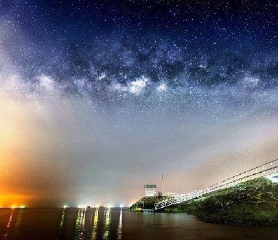 烈日炎炎做夜行者 尋找全球最美夜景地