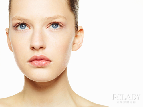 不同膚色怎選隔離霜 瞬間提亮膚色