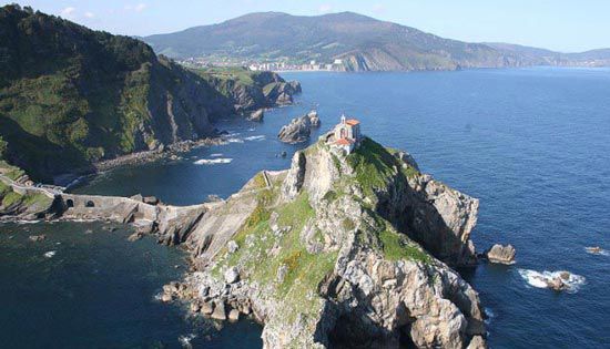 盤點(diǎn)西班牙七大自然奇觀 歐洲最美的大教堂海灘