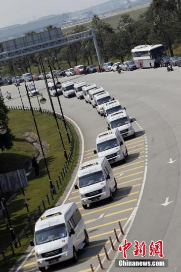 空難背后大國博弈：MH17墜機(jī)現(xiàn)場成角斗場