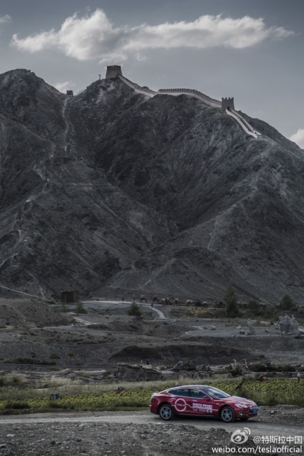 不到嘉峪關(guān)，不叫特斯拉