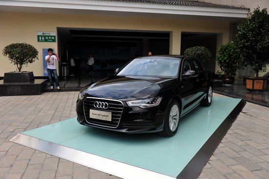 2013年5月28日，一汽-大眾奧迪在云南騰沖正式宣布旗下進口車型A6 Hybrid/A8L Hybrid正式上市，這兩款新車均只有一款40Hybrid車型在售，搭載了2