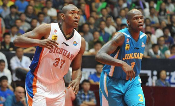 半場(chǎng)5記3分！ 慈世平首秀21分四川大勝福建