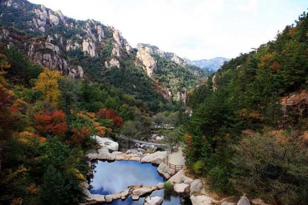 感受嶗山層林盡染之美——嶗山旅游全攻略