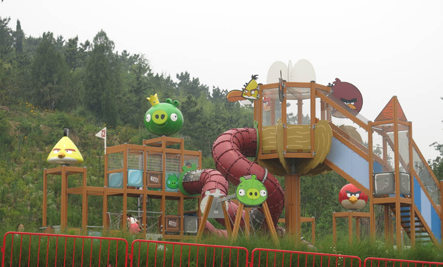 憤怒的小鳥 主題公園