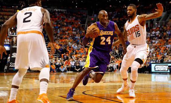 科比三節(jié)31分書豪僅6分 湖人慘負太陽吞兩連敗
