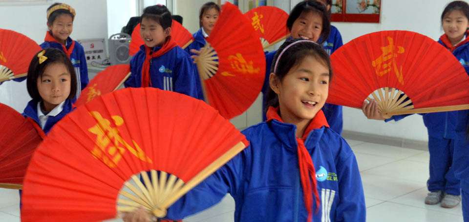 “愛(ài)心陪伴空巢老人”志愿者活動(dòng)基地又添兩處