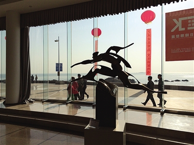 中日韓雕塑展引來旺盛人氣