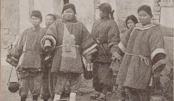 青島珍貴老照片系列：鏡頭里的孩子（圖）