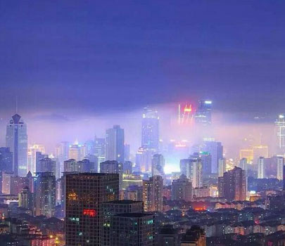 海霧季浪漫來襲 青島的初夏魔幻又神秘 海霧季浪漫來襲 青島的初夏魔幻又神秘