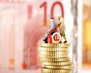 養(yǎng)老金入市方案結(jié)束征民意 2萬(wàn)多億或入市