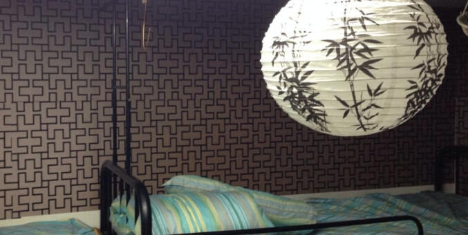 大學男生打造中國風寢室 古香古色獲稱贊