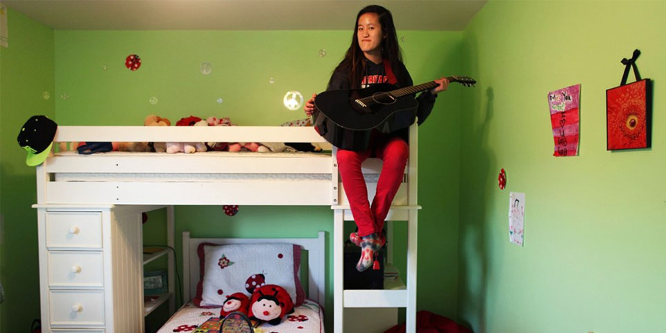 生活隨影：被美國(guó)家庭領(lǐng)養(yǎng)的中國(guó)孩子