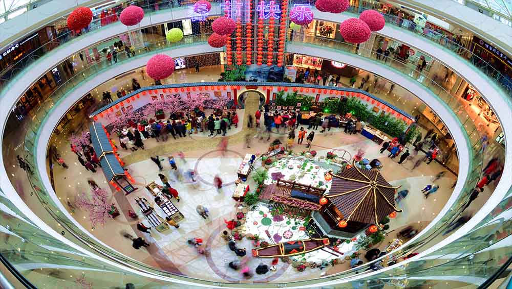 年味濃濃春意鬧。姚向民/攝