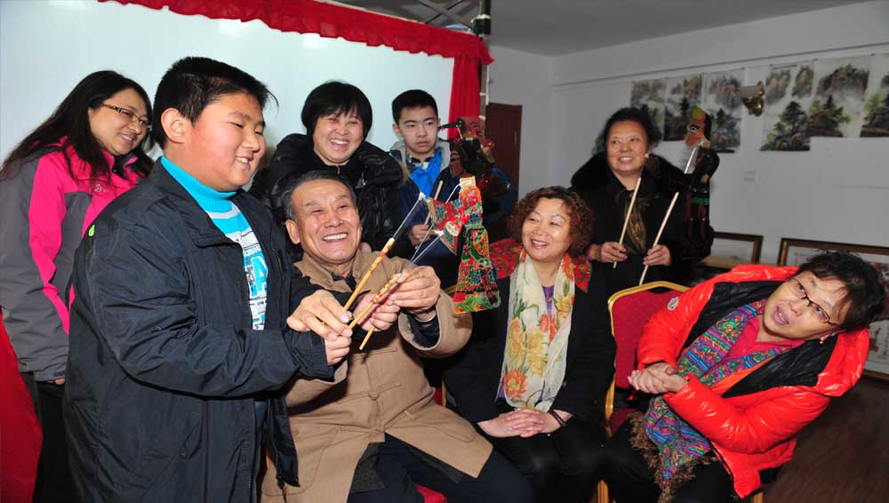 非遺跟我學。崔冬妮/攝