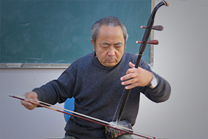 一輩子與二胡相伴