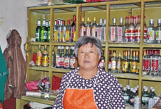 母子10年接力代夫還債百萬