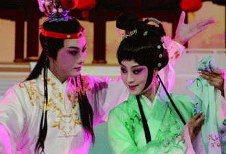 昆曲版“紅樓”致青春