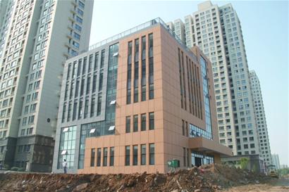 青島北站安置區(qū)民生項(xiàng)目收尾 配套齊全