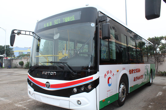 首發(fā)：青島首輛直充電動公交城陽開跑 設(shè)24座