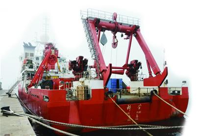 我國最先進科考船青島起航 西太平洋科考