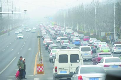 空氣惡化區(qū)市要繳補(bǔ)償金 近期是霧不是霾