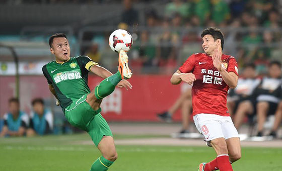 中超榜首大戰(zhàn)國(guó)安1-1戰(zhàn)平恒大