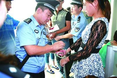 山寨機(jī)扮“高端”騙了4萬(wàn)人