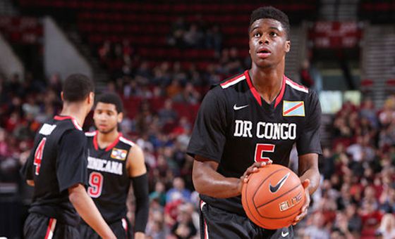 廣東宏遠簽2015NBA準狀元 年薪120萬美元