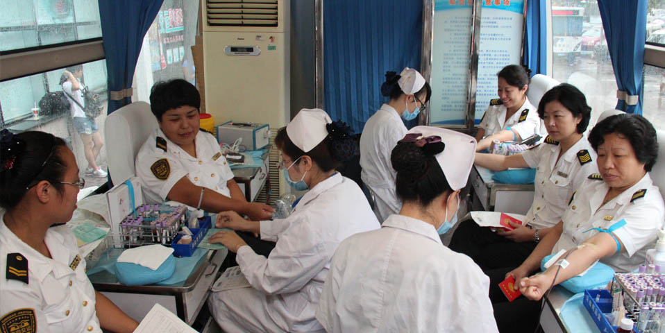 交運(yùn)北方客運(yùn)公司員工心系地震災(zāi)區(qū)獻(xiàn)血獻(xiàn)愛心