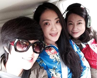 “爸爸2“眾媽合照曝光 “爸爸2“眾媽合照曝光