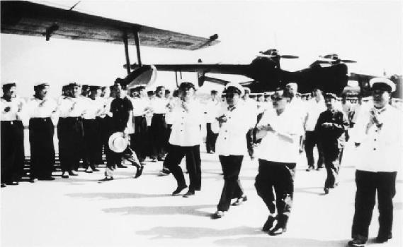 鄧小平誕辰110周年：1979年鄧小平青島之行