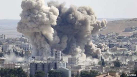 “伊斯蘭國”遭空襲及抵抗部分撤出重鎮(zhèn)科巴尼