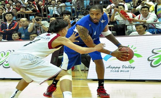 擋不??！麥迪單節(jié)16分 美國明星隊輕取浙江