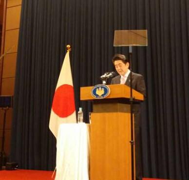 安倍稱(chēng)日中關(guān)系邁出一大步 著手建海上聯(lián)絡(luò)機(jī)制