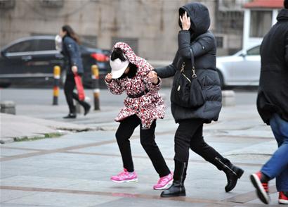 今天全市氣溫跌至零下 萊西平度或降雪