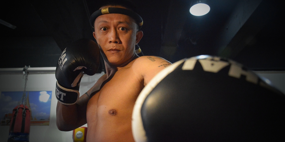 【高清】42歲泰拳老將霸氣挑戰“英雄傳說”