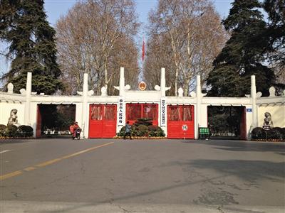 楊衛(wèi)澤被查前300天：“切割”季建業(yè) 求自保未果