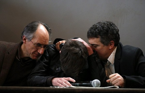 《查理周刊》新封面引爭(zhēng)議或引發(fā)新一輪暴力襲擊