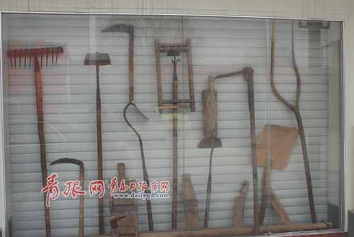 老式生產(chǎn)農(nóng)具