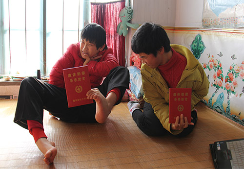 別樣永生 青島腦癱姐妹攜手捐體