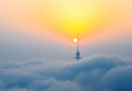 平流霧再度來襲 青島瞬間變仙境