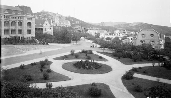 青島百年前老照片：棧橋 總督府 天后宮