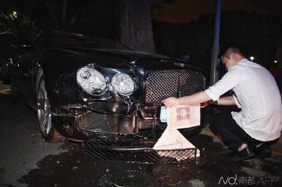 深圳警車撞賓利逃逸 城管部門稱系森林分局副局長(zhǎng)