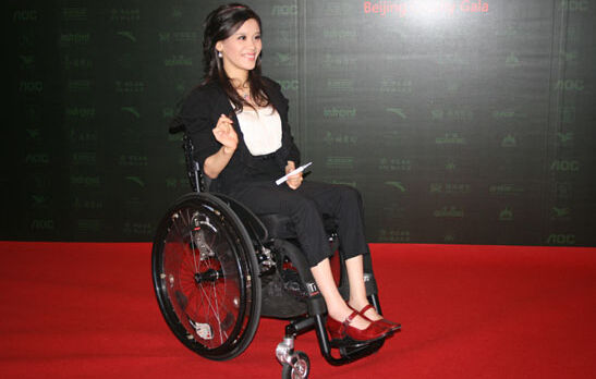 桑蘭及律師被合罰13萬 違背法官命令缺席錄供